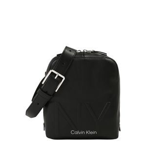 Calvin Klein Taška cez rameno 'NY SHAPED CVRTBL MINI REPORTER'  čierna
