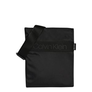 Calvin Klein Taška cez rameno 'Nastro'  čierna
